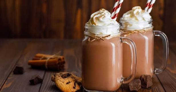 ÇİKOLATA MILKSHAKE